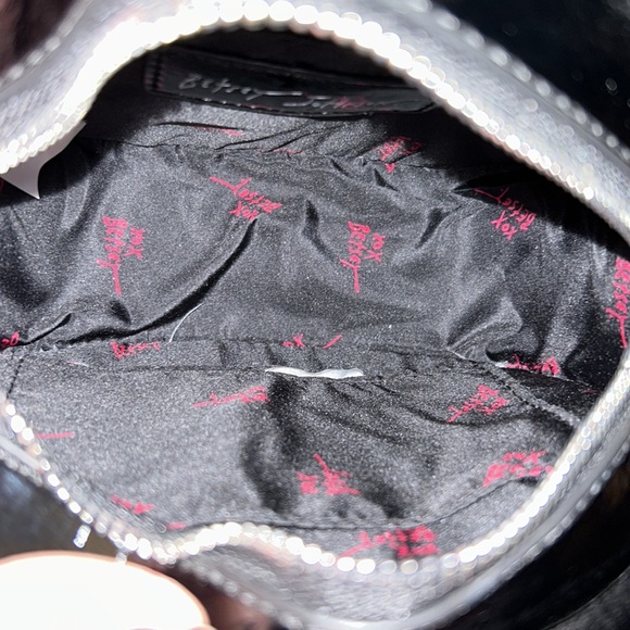 Betsey Johnson purse - Picture 6 of 12